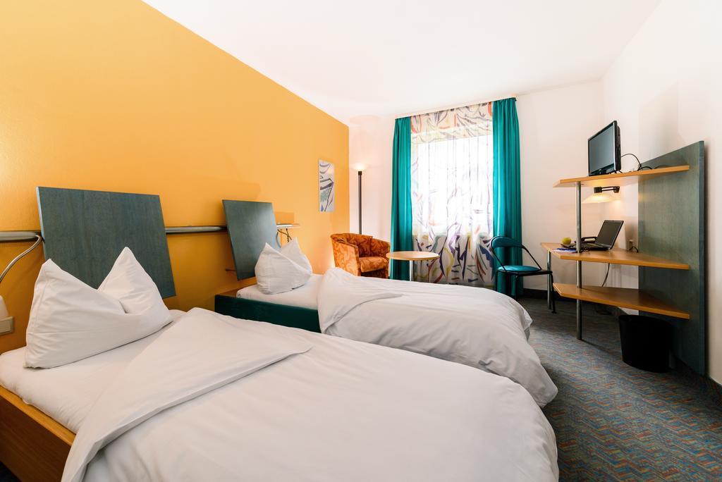 Hotel Residenz Schnelldorf Quarto foto